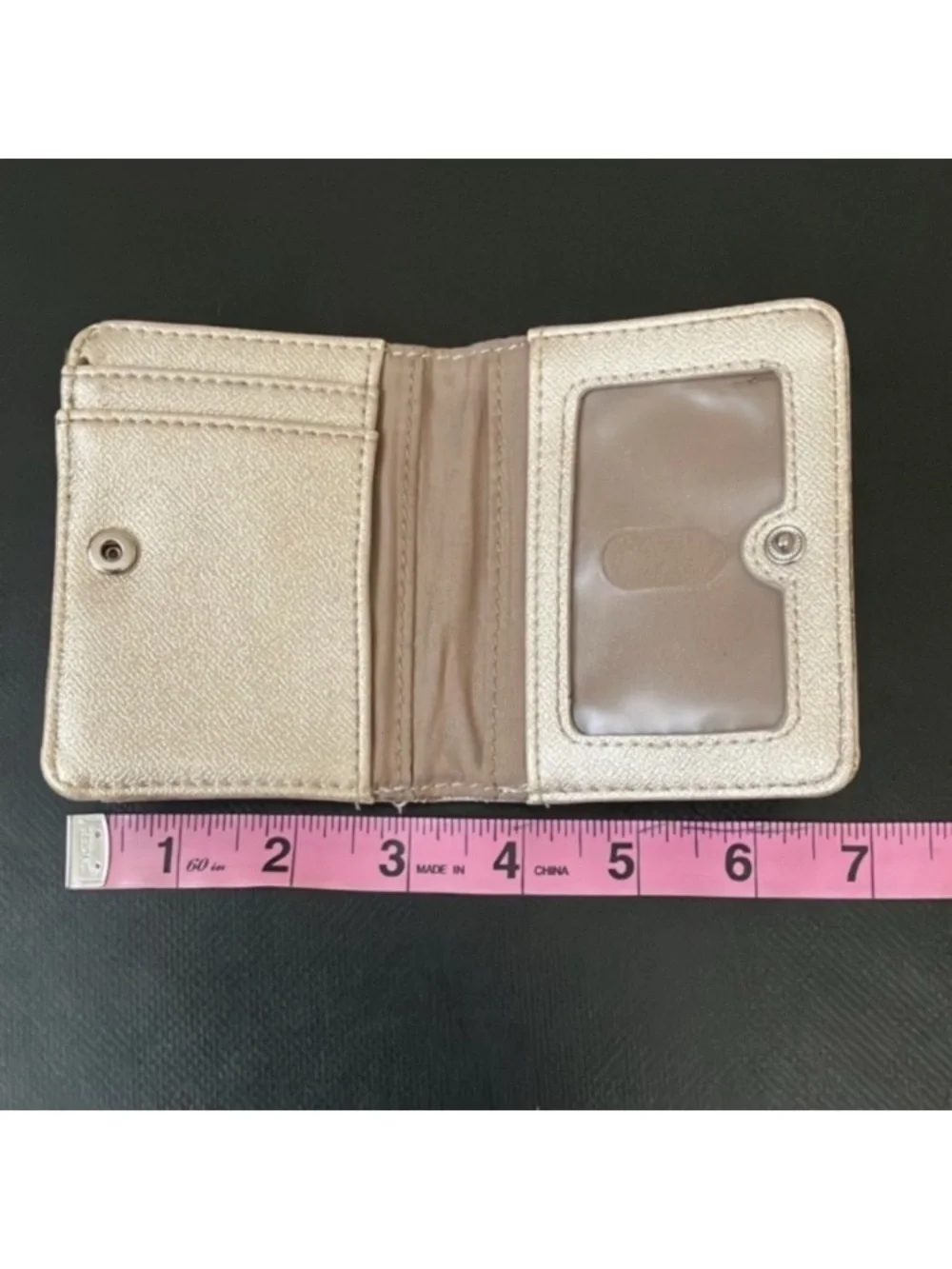 Metallic Compact Bifold Wallet w/ Snap closure, RDIF Blocking, Zipper coin purse - Picture 8 of 8